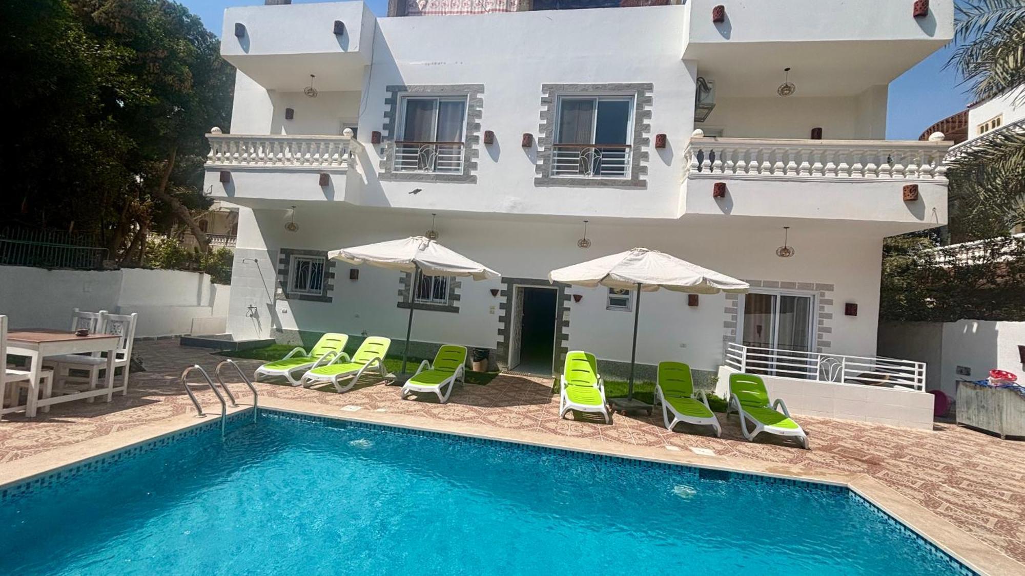 Moon House Of Luxor Apartment Exterior photo